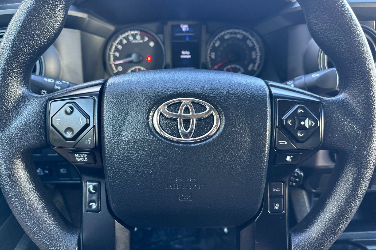 Used 2023 Toyota Tacoma SR AWD/4WD image 22