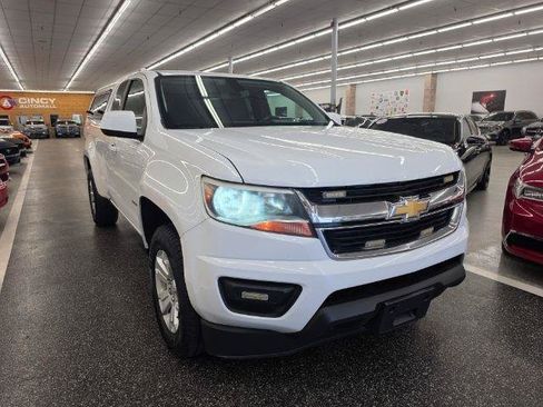 Used 2018 Chevrolet Colorado LT AWD/4WD image 4