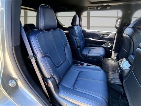 Certified 2026 INFINITI QX80 4WD image 27