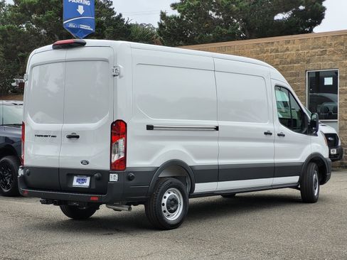 New 2026 Ford Transit 250 148 Medium Roof image 4