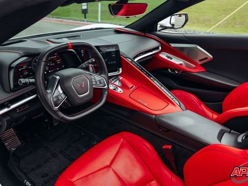 Used 2023 Chevrolet Corvette Stingray Preferred Conv w/ Z51 Performance Package RWD image 2