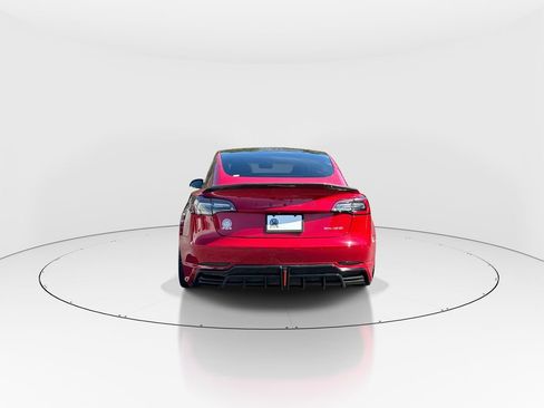 Used 2022 Tesla Model 3 Performance image 7