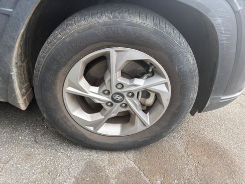 Used 2023 Hyundai Tucson SEL FWD image 11