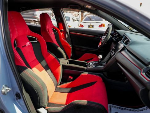 Used 2019 Honda Civic Type R image 29