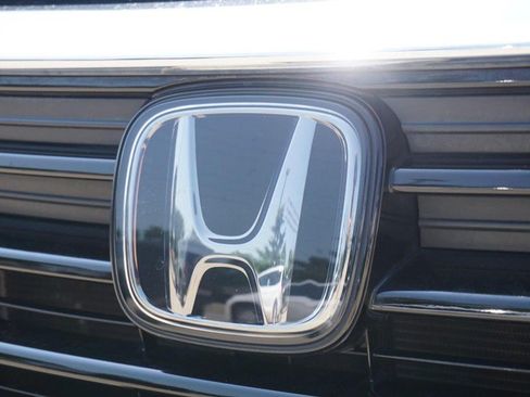 Used 2022 Honda Odyssey EX-L image 11