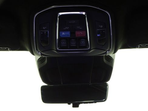 Used 2024 Jeep Wagoneer Launch Edition image 29