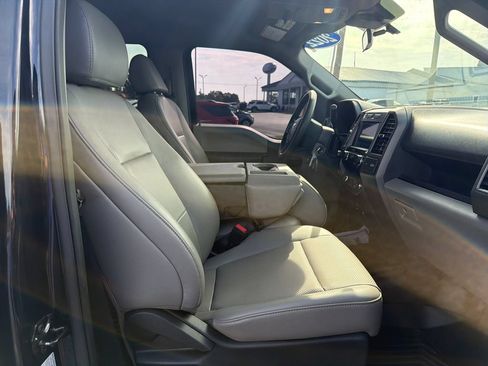 Used 2022 Ford F250 XL w/ STX Appearance Package AWD/4WD image 14