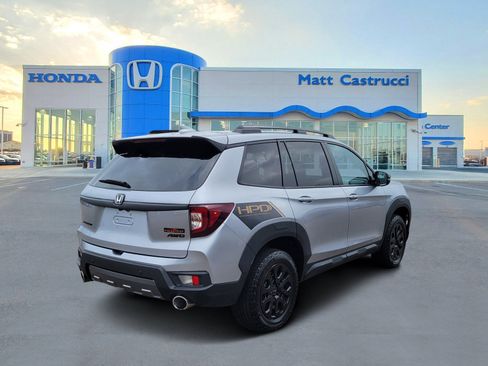 Certified 2023 Honda Passport TrailSport image 4
