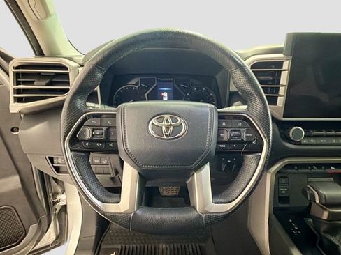 Used 2022 Toyota Tundra Limited w/ Power Package AWD/4WD image 10