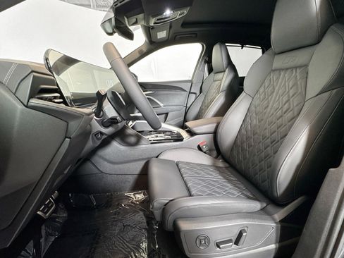 New 2025 Audi SQ5 Premium Plus image 17