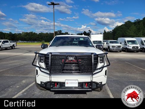 Used 2023 GMC Sierra 1500 AT4 AWD/4WD image 10