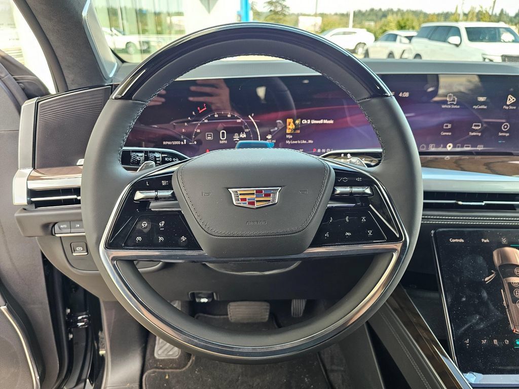 New 2026 Cadillac Escalade ESV Platinum Sport AWD/4WD image 28