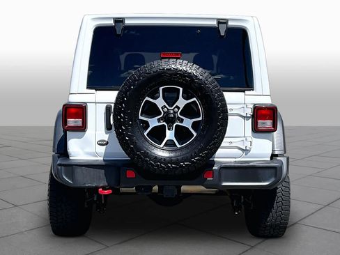 Used 2022 Jeep Wrangler Unlimited Rubicon w/ Cold Weather Group AWD/4WD image 5