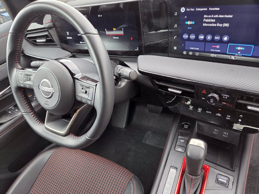 Used 2026 Nissan Kicks SR FWD image 31