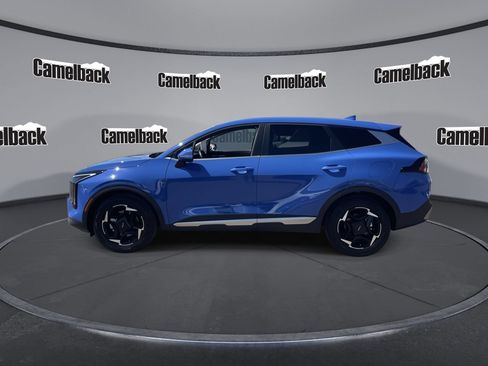 Certified 2026 Kia Sportage EX FWD image 4