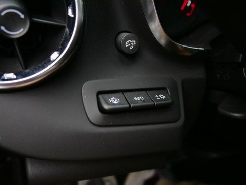 Used 2021 Chevrolet Camaro ZL1 image 21