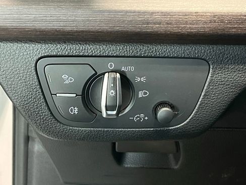 Used 2023 Audi Q5 2.0T Premium Plus AWD/4WD image 33