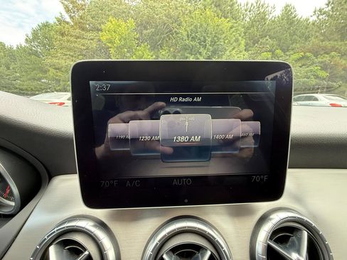 Used 2018 Mercedes-Benz CLA 250 image 20