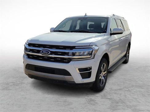 Used 2024 Ford Expedition Max Limited image 4