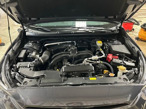 Certified 2025 Subaru Crosstrek 2.5i Limited AWD/4WD image 11