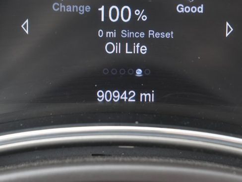 Used 2014 Jeep Grand Cherokee Overland image 33