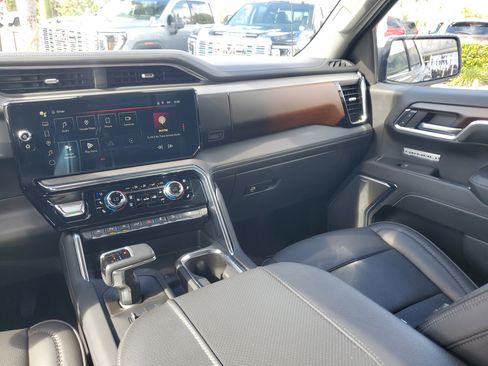 Used 2024 GMC Sierra 1500 Denali w/ Technology Package image 20