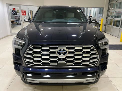 Used 2024 Toyota Sequoia Capstone image 3
