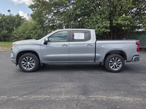 Used 2024 Chevrolet Silverado 1500 LT AWD/4WD image 2