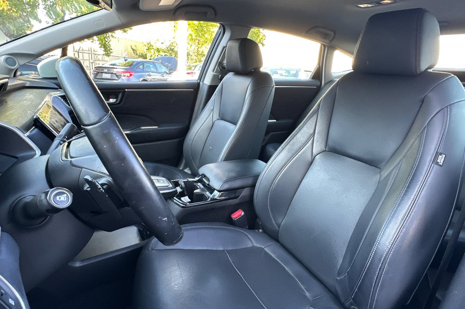 Used 2018 Honda Clarity Touring image 5