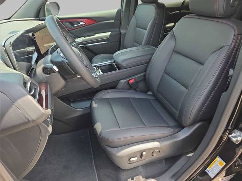 New 2026 Chevrolet Traverse Z71 w/ Driver Confidence Package AWD/4WD image 19