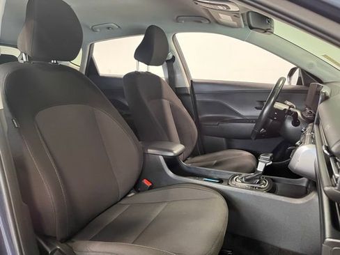 Used 2025 Hyundai Kona SEL image 10