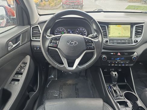 Used 2017 Hyundai Tucson SE Plus w/ Cargo Package image 9