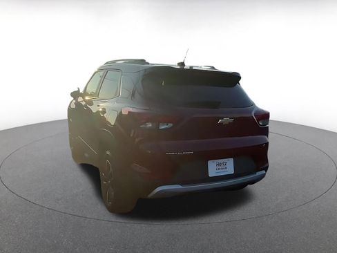 Used 2025 Chevrolet TrailBlazer LT image 11