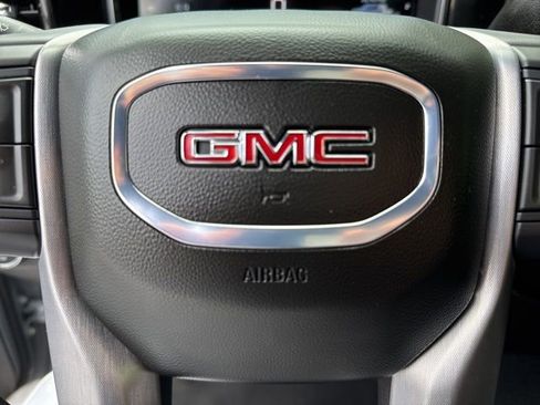 Used 2024 GMC Sierra 1500 Elevation AWD/4WD image 14