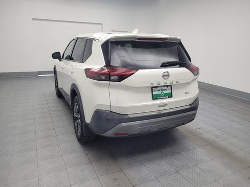 Used 2021 Nissan Rogue SV FWD image 6