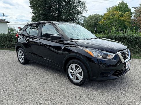 Used 2020 Nissan Kicks S FWD image 5
