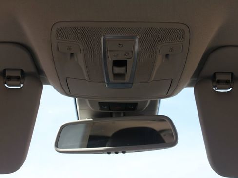 Used 2015 Mercedes-Benz ML 350 4MATIC image 43