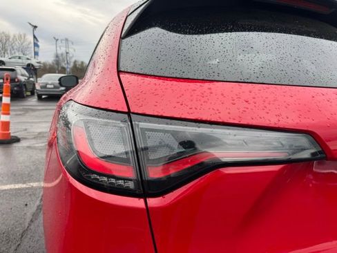 Used 2025 Honda HR-V Sport image 9