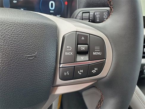 New 2025 Ford Explorer Active w/ Active Comfort Package image 23