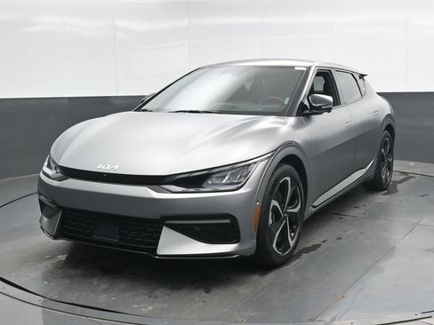Used 2022 Kia EV6 GT-Line w/ GT-Line Suede Seat Package AWD/4WD image 6