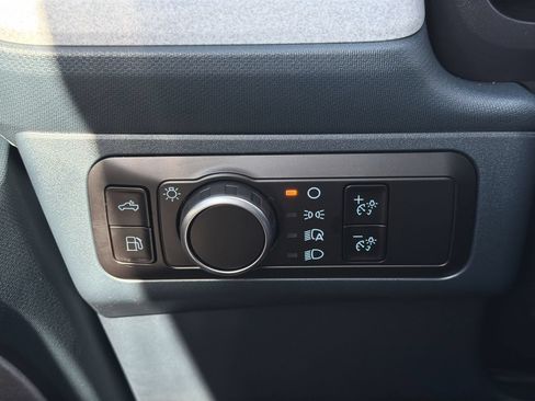 Certified 2025 Ford Maverick XLT FWD image 24