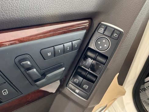 Used 2015 Mercedes-Benz GLK 350 4MATIC image 23