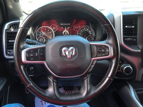 Used 2022 RAM 1500 Big Horn AWD/4WD image 39