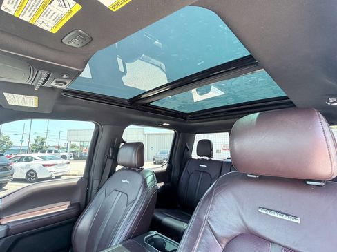 Used 2017 Ford F250 Platinum w/ Platinum Ultimate Package AWD/4WD image 11