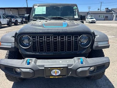 Used 2024 Jeep Wrangler Unlimited Rubicon 4xe AWD/4WD image 2