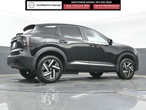 Certified 2025 Nissan Kicks SV FWD image 24