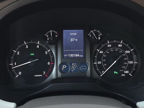 Used 2015 Lexus GX 460 image 26