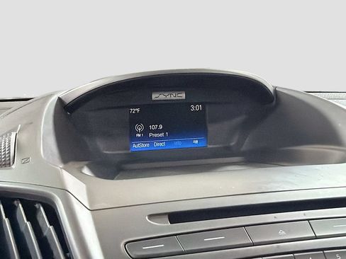 Used 2017 Ford Escape SE w/ SE Cold Weather Package FWD image 15