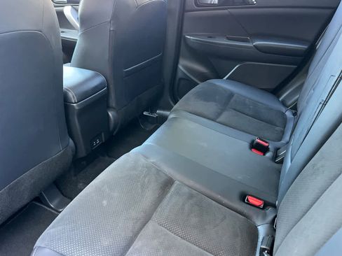 Used 2025 Mitsubishi Eclipse Cross SE image 5