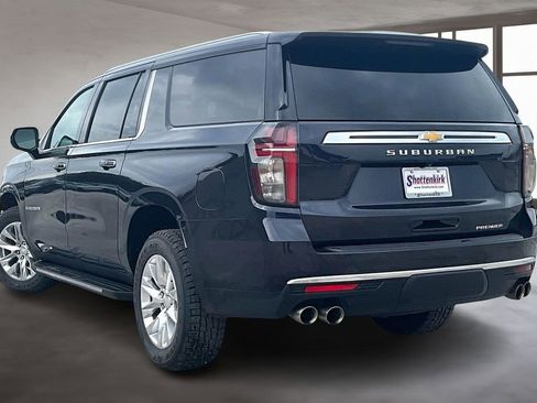Used 2024 Chevrolet Suburban Premier image 4